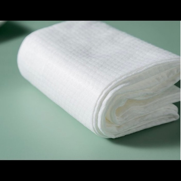 Portable travel pure cotton disposable white soft bath towels 6 pack - Picture 7 of 14